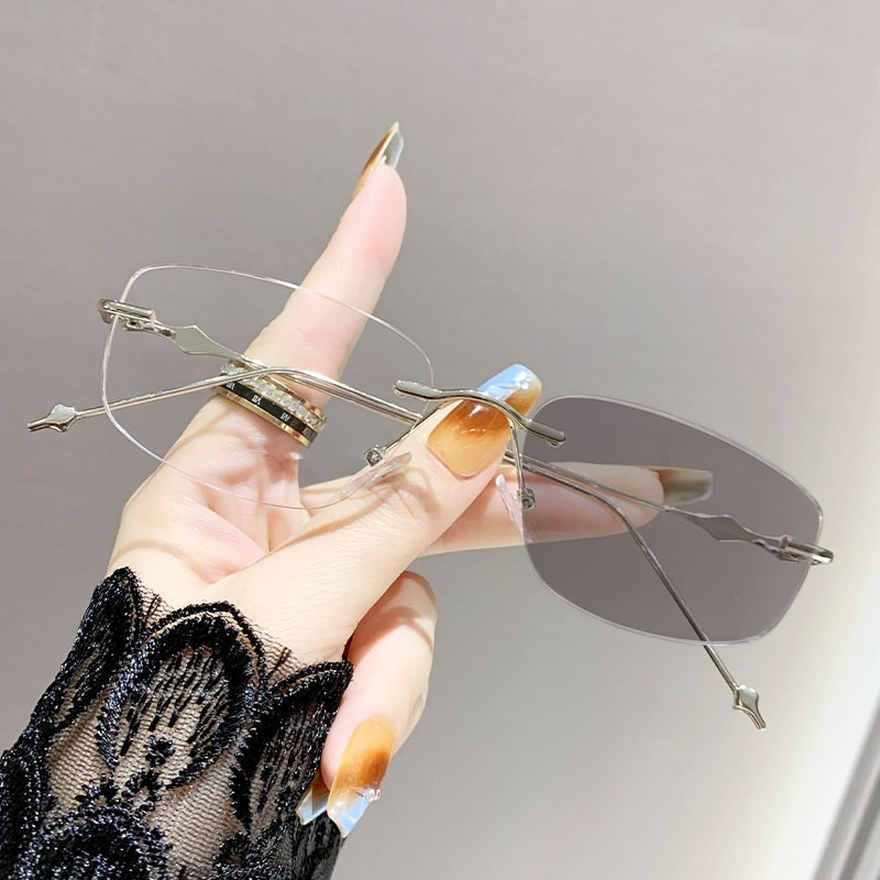 Fashionable Women's Photochrom - Women'S Fashion Glasses With Clear Lenses avis et prix