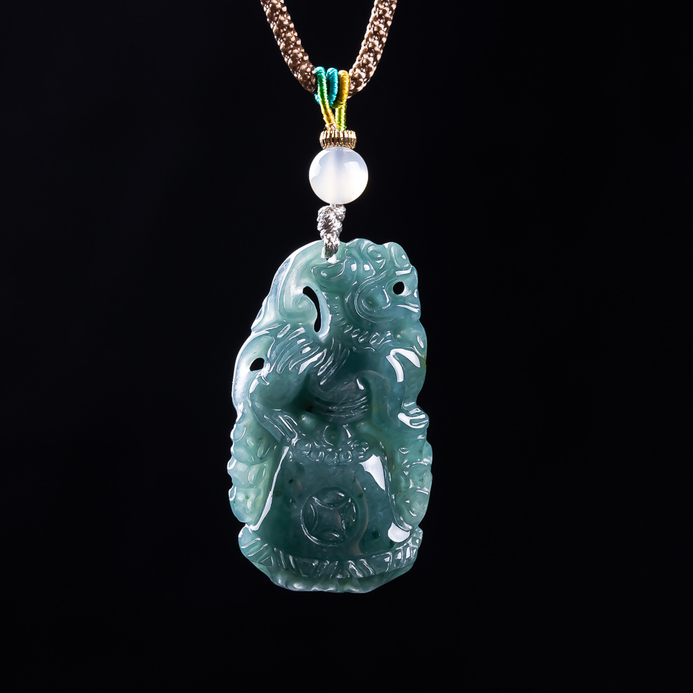 Burmese Jadeite Pixiu Pendant  - Women'S Fashion Gifts avis et prix
